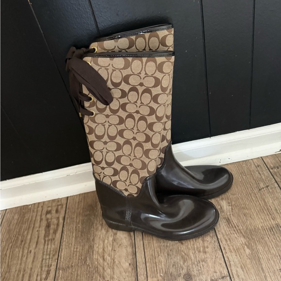 Women’s Size 8 Coach Tristee Rainboots - Picture 1 of 4